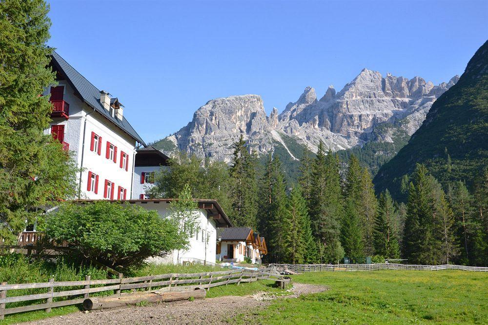 Croda Rossa Hotel