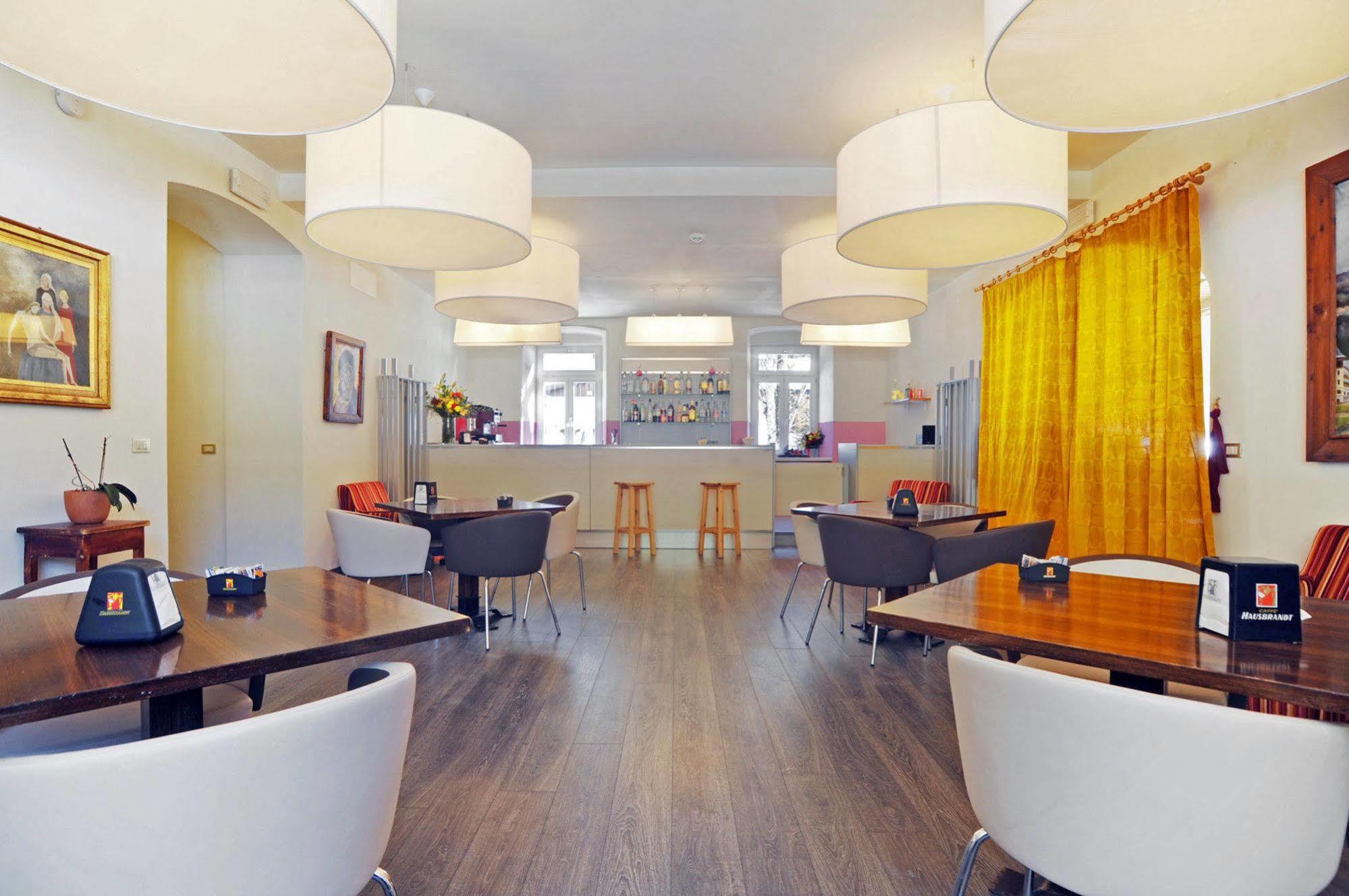 Hotel Croda Rossa 3*